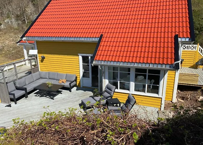 Idyllic Seaside Sorland With Swimming Pool * Kristiansand